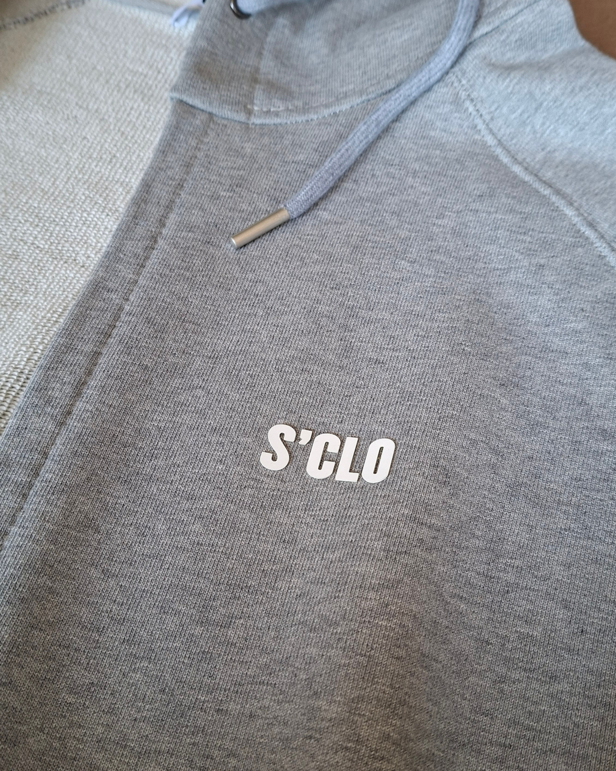 S'CLO RAGLAN ZIP HOODIE