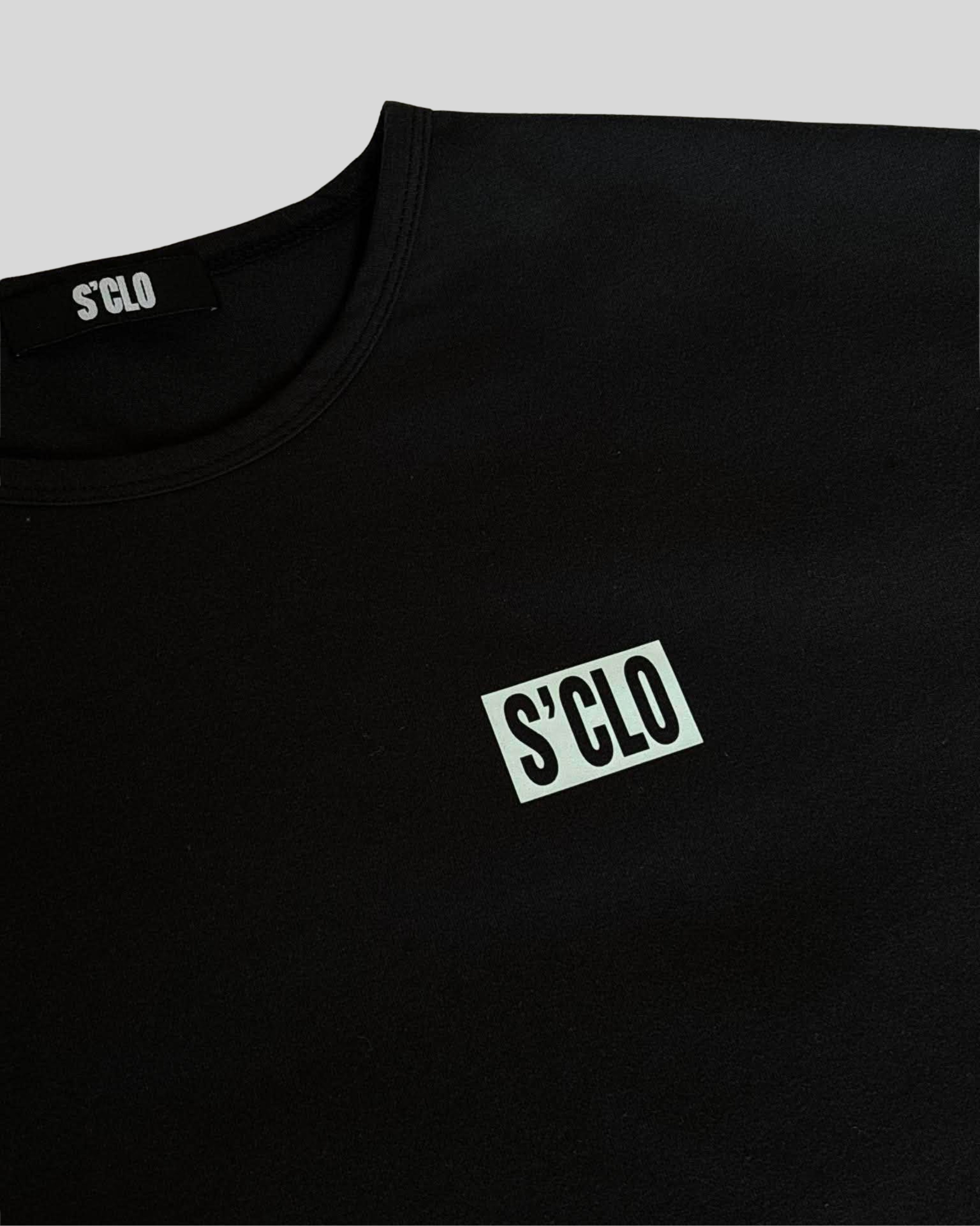 S'CLO ESSENTIAL BLACK T-SHIRT