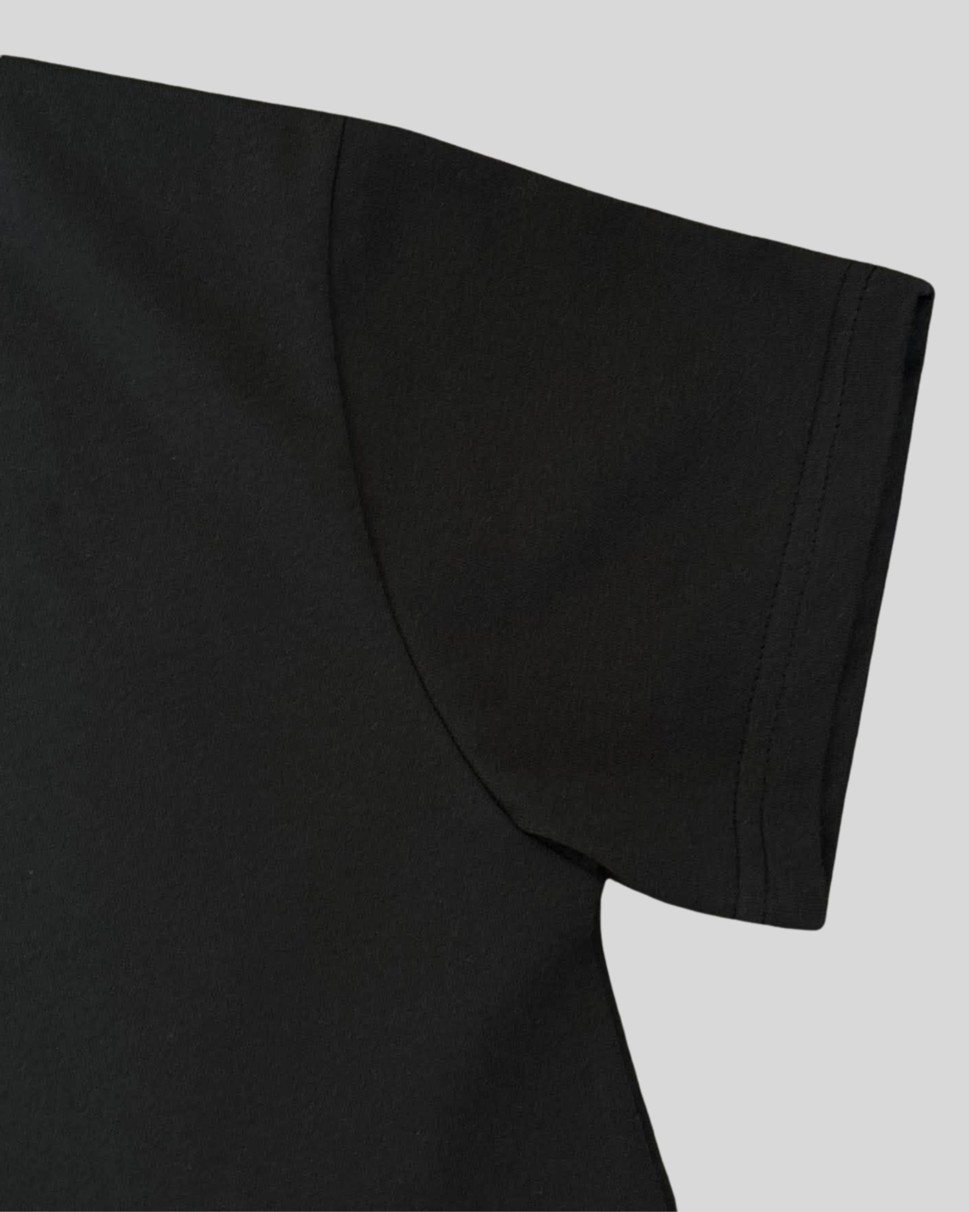 S'CLO ESSENTIAL BLACK T-SHIRT